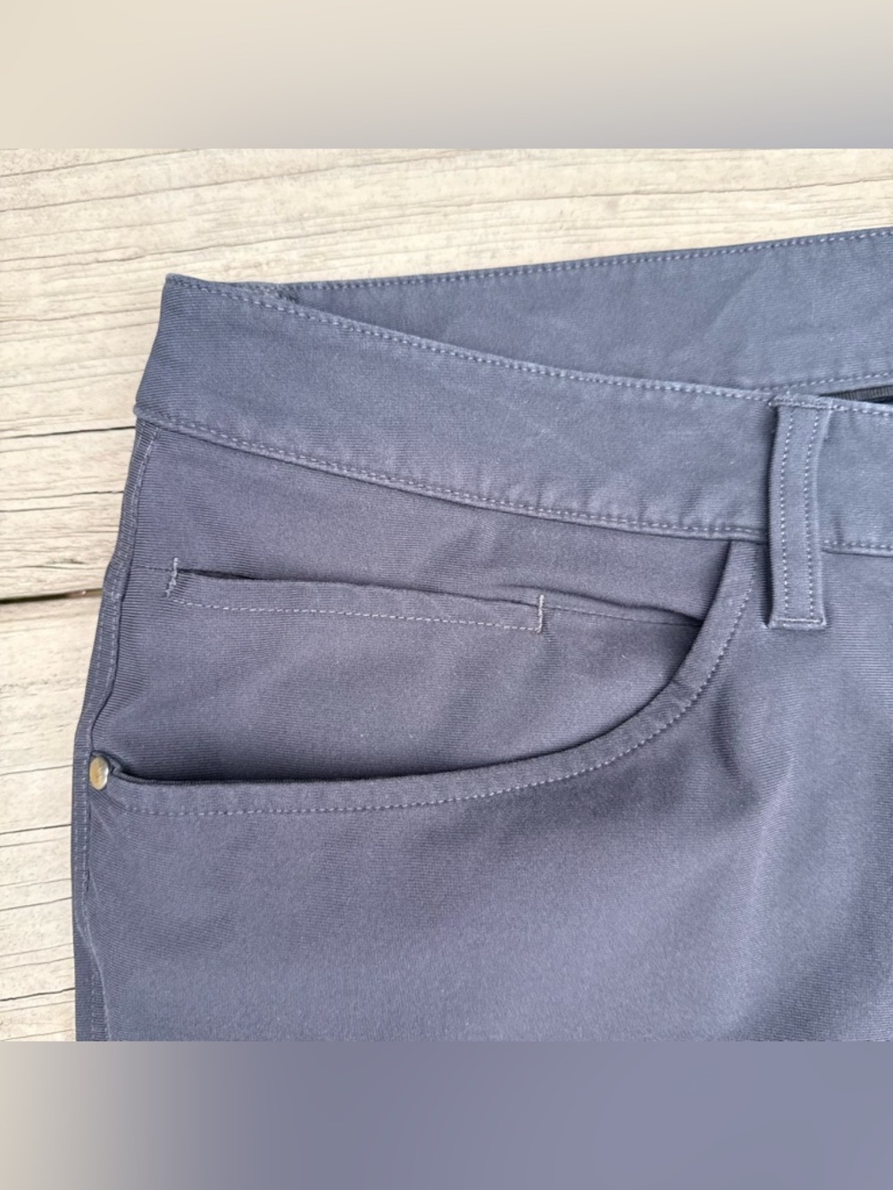 Lululemon ABC Pant Classic în Obsidian size 40 - Picture 3 of 16